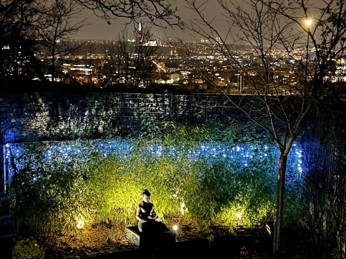 Romantic Overlooking Praga
