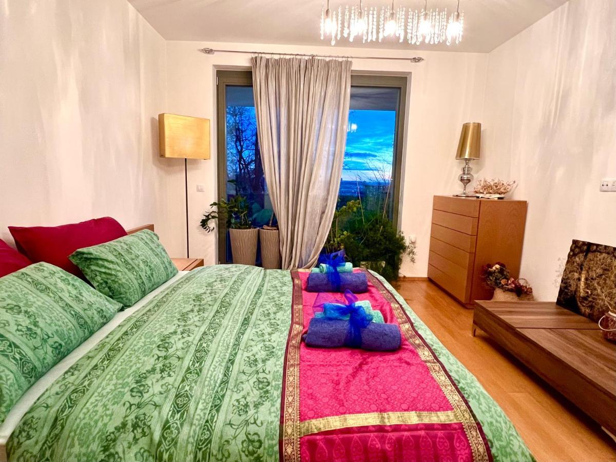 Habitación en casa particular Romantic Overlooking *